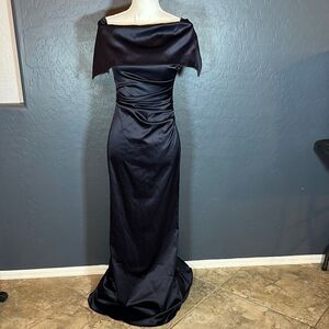 Vince Camuto Blue‎ Ruched Off-Shoulder Gown